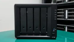 ds923plus_delete_front