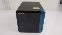 qnap-nas-ts453be-recovery-front