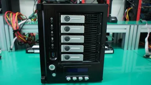 써커스 나스
XFS 파일시스템 
데이터 복구 성공